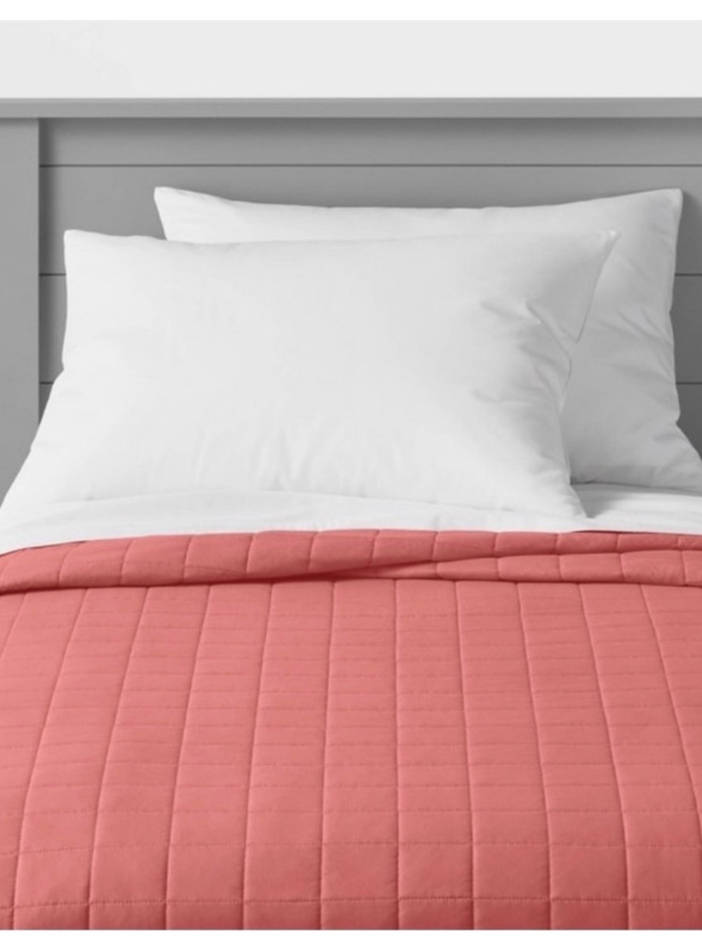 Target Pillowfort Quilt Full/ Queen